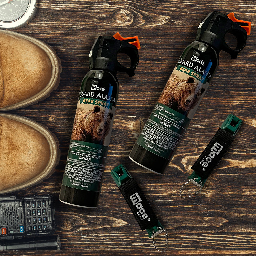  Mace Brand - Spray de oso de máxima resistencia – Potente spray  de pimienta preciso de 25 pies, ideal para defensa personal cuando haces  senderismo, campamento y otras actividades al aire